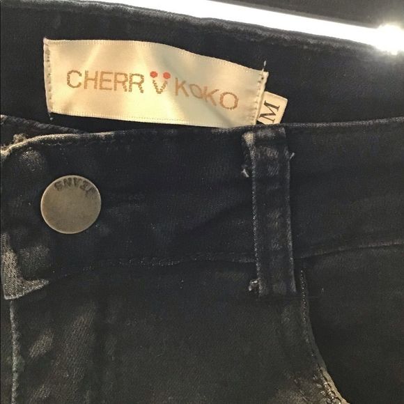Cherry Koko Skinny Distressed Jeans GUC - Picture 5 of 6